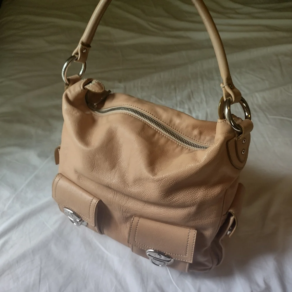 MARC JACOBS Multi-Pocket Peach Color Purse w/ Turquoise Interior - Picture 1 of 11